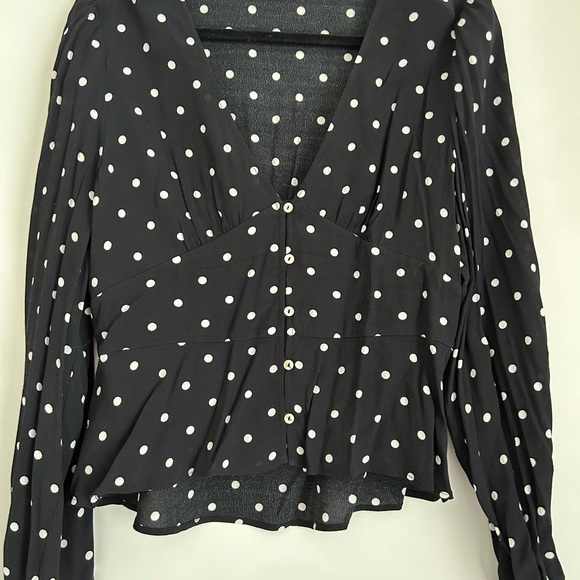 Aritzia Poka Dot Blouse - Size Medium - Picture 3 of 3